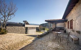 Casas De Tourim
